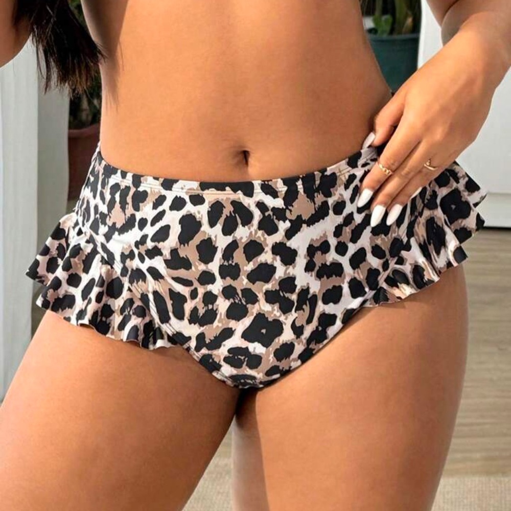 Leopard Print Ruffle Bikini Bottom - High Waisted - Picture 2 of 8